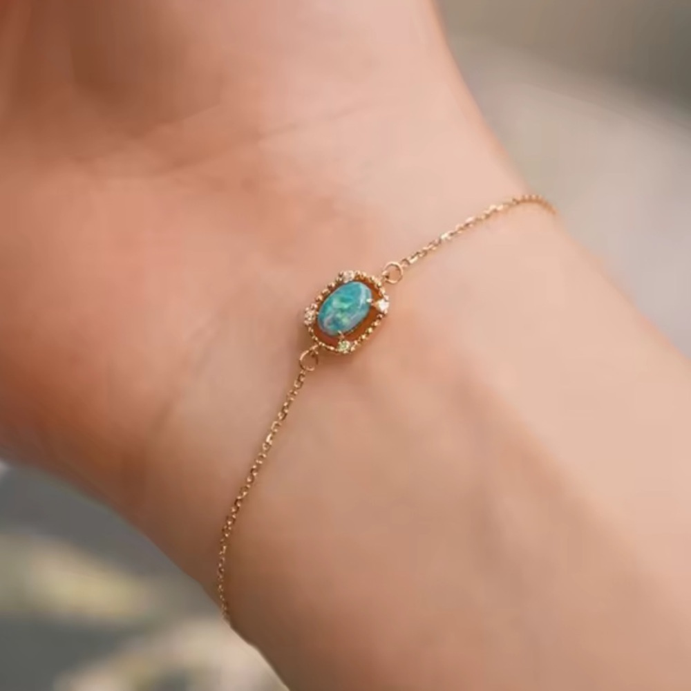 Elagant Gold Lace Blue Luxury Retro Oval Bracelet